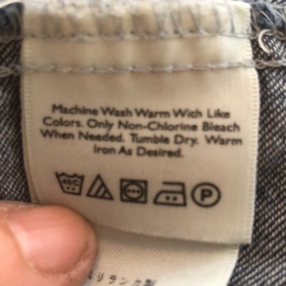 Eddie Bauer PS blue denim snap button shirt - Picture 6 of 6